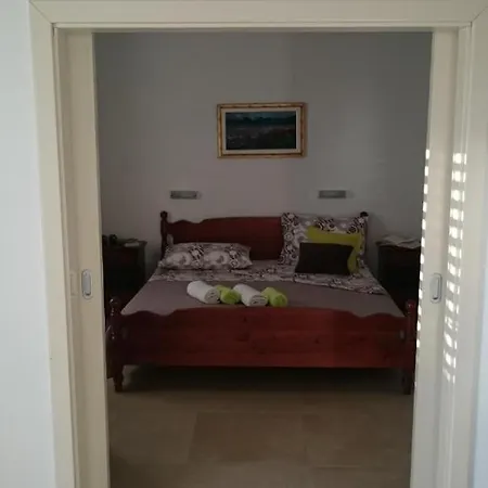 Apartments Mare 2 Hvar Town Exterior photo