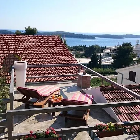Apartments Mare 2 Hvar Town Exterior photo