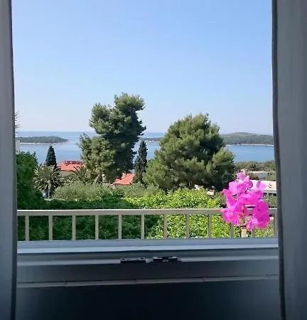 Apartments Mare 2 Hvar Town Exterior photo