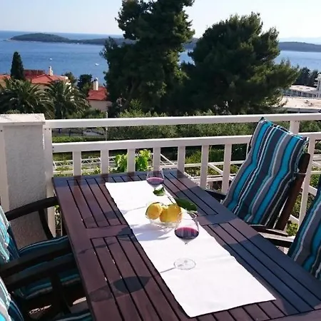 Apartments Mare 2 Hvar Town Exterior photo