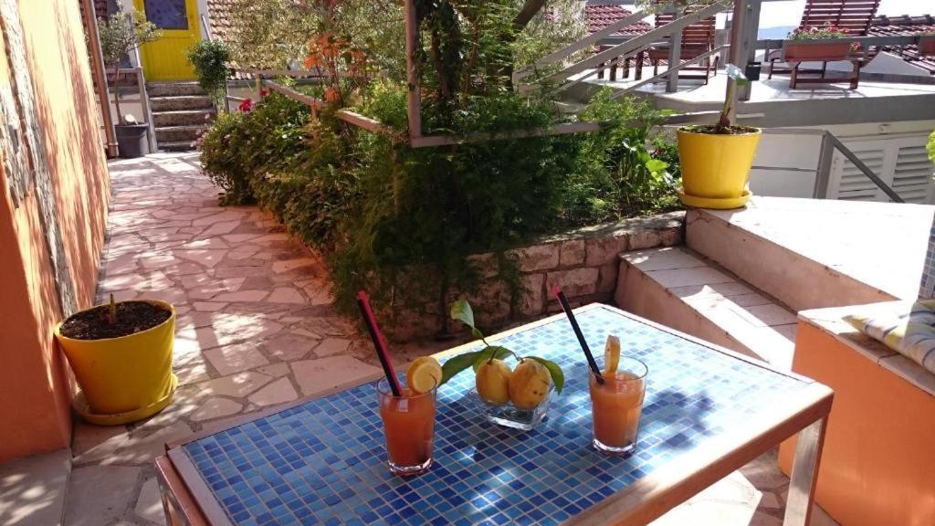 Mare 2 Apartment