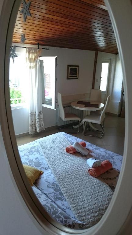 Apartment Mare 2 *