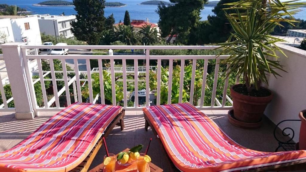 Mare 2 Apartment Hvar Town
